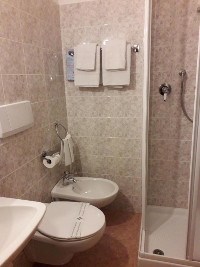 Casa Salvaterra Affittacamere Пинцоло Экстерьер фото